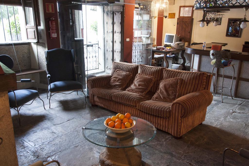Casa Rural Con Encanto "Los Postigos" บาโญส เด มอนเตมายอร์ ภายนอก รูปภาพ