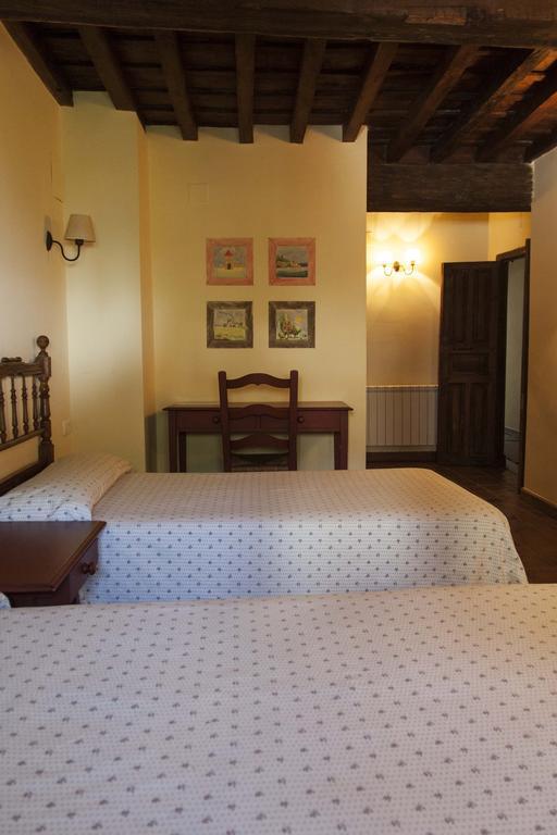 Casa Rural Con Encanto "Los Postigos" บาโญส เด มอนเตมายอร์ ห้อง รูปภาพ
