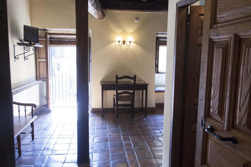 Casa Rural Con Encanto "Los Postigos" บาโญส เด มอนเตมายอร์ ห้อง รูปภาพ